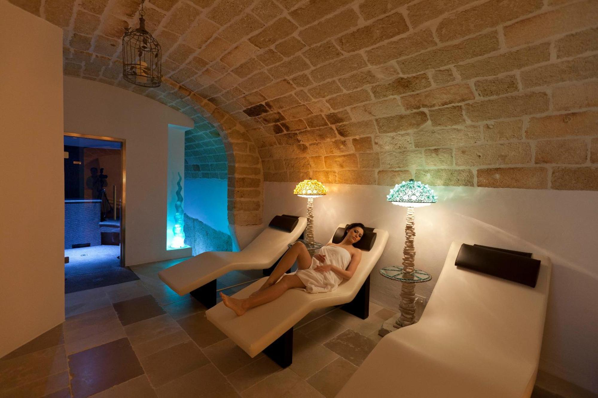 Bed and Breakfast Giovi Relais Полиньяно-а-Маре Экстерьер фото