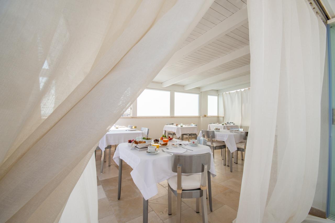 Bed and Breakfast Giovi Relais Полиньяно-а-Маре Экстерьер фото